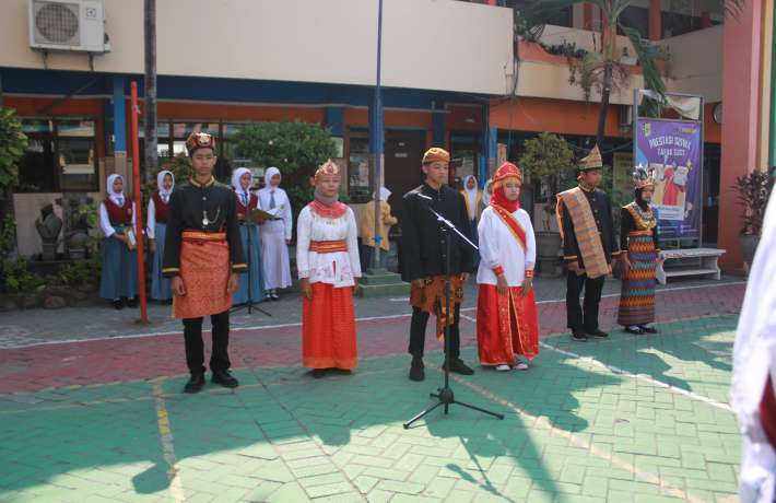 Upacara dan Lomba Civic Debate Competition Meriahkan Hari Sumpah Pemuda di SMK Pemuda Krian